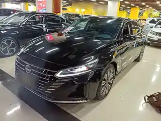 Nissan Teana 2023