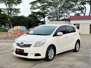 Toyota E'Z 2012