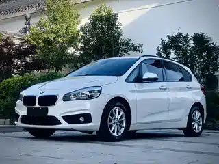 BMW 2 Series Touring 2016