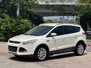 Ford Kuga 2016