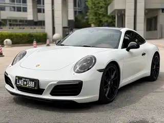 Porsche 911 2018