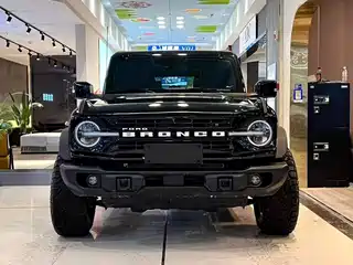Ford Bronco 2024