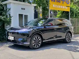 Dongfeng Yipai eπ008 2025
