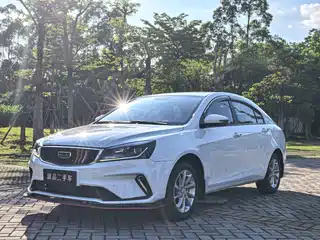 Geely Emgrand 2021