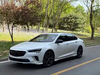 Buick Regal 2020