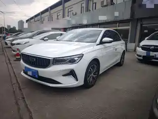 Geely Emgrand 2023