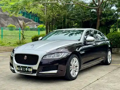 Jaguar XFL 2019