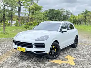 Porsche Cayenne 2019