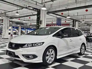 Honda Jade 2015