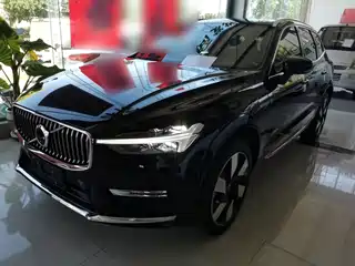 Volvo XC60 Plug-in Hybrid 2023