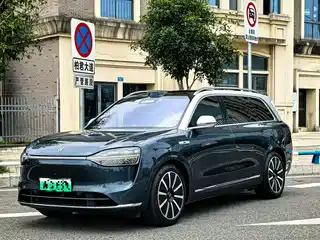 AITO Wenjie M9 2023