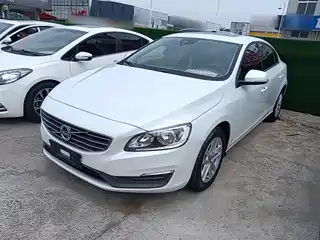 Volvo S60 2015