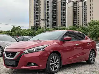 Nissan Bluebird 2015