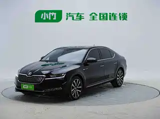 Škoda Superb 2023