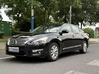 Nissan Teana 2013