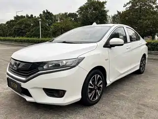 Honda Greiz 2015