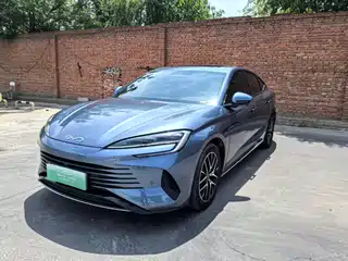 BYD Seal 07 DM-i 2025