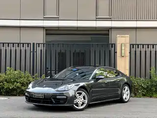 Porsche Panamera 2016