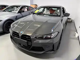 BMW BMW M4 2024