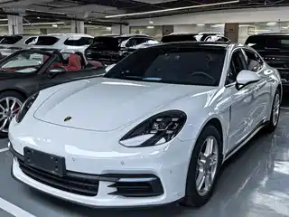 Porsche Panamera 2016