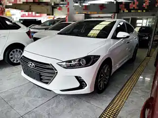 Hyundai Elantra 2018