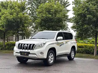 Toyota Prado 2015