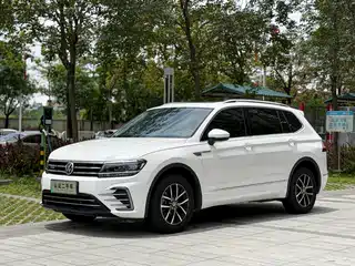 Volkswagen Tiguan L PHEV 2018