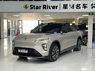 NIO ES8 2023