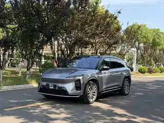 NIO ES6 2025