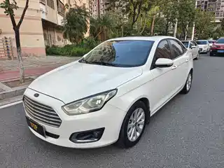 Ford Escort 2014