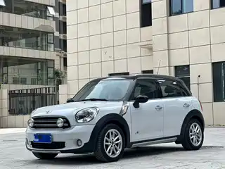 MINI COUNTRYMAN 2016