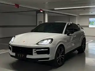 Porsche Cayenne 2025