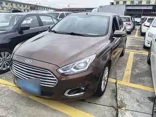 Ford Escort 2014