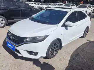 Honda Greiz 2015