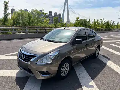 Nissan Sunny 2019