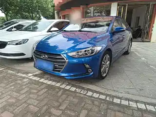Hyundai Elantra 2018
