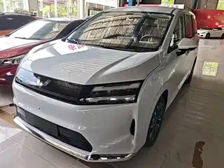 Wuling Motors Xingguang 730 New Energy 2025