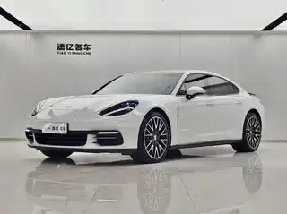 Porsche Panamera 2016