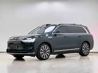 AITO Wenjie M9 2025