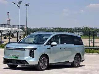 SAIC Maxus Dajia 7 2024