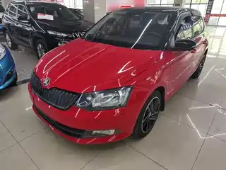Škoda Fabia 2015