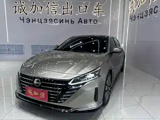 Nissan Teana 2022