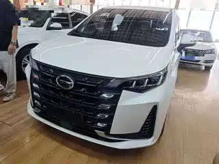GAC Trumpchi M6 2020