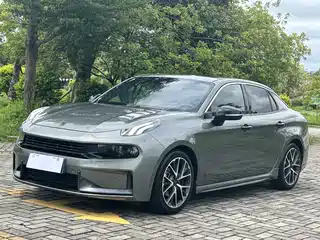 Lynk & Co 03 2022