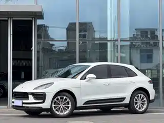 Porsche Macan 2023