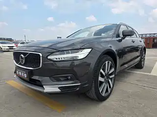 Volvo Volvo V90 2023