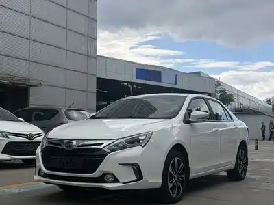 BYD Qin New Energy 2015