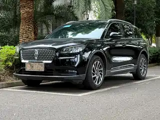 Lincoln Adventurer 2020