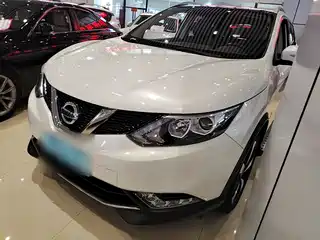 Nissan Qashqai 2015
