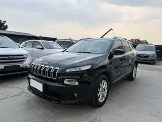 Jeep Cherokee 2016